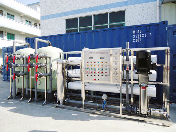 油漆、乳膠漆用純水設(shè)備，化工反滲透設(shè)備，涂料用去離子水設(shè)備